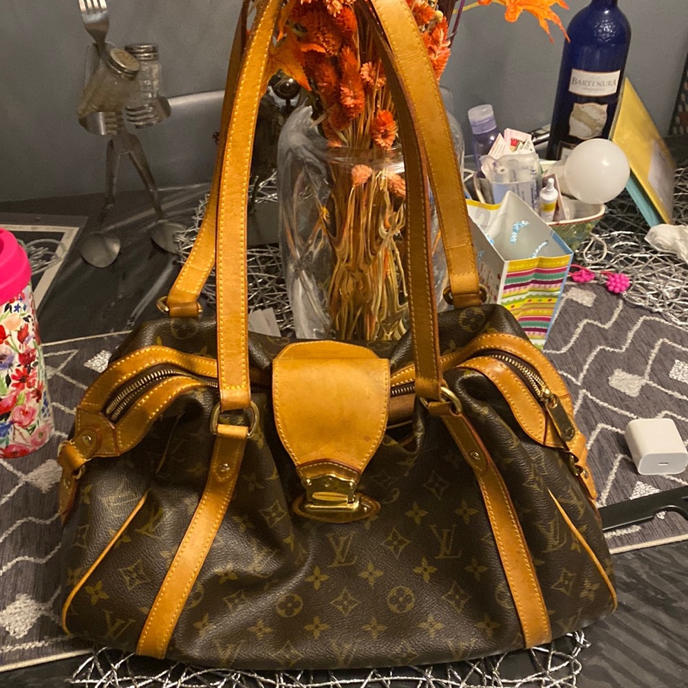 LOUIS VUITTON Stresa PM BEAUTIFUL!